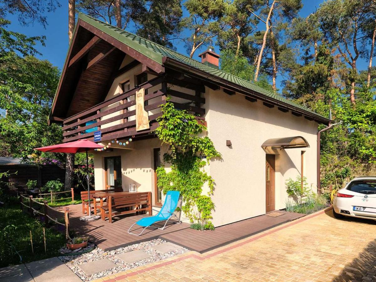 Villa Dom Kotik W Lukecinie Exterior foto